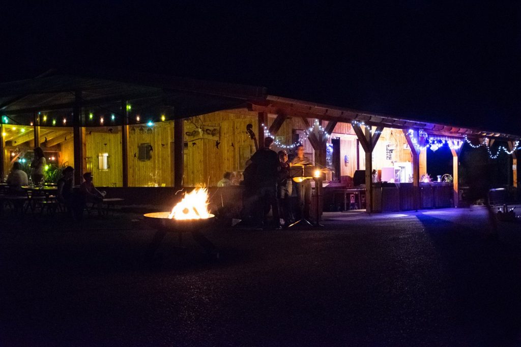 Birkighütte bei Nacht